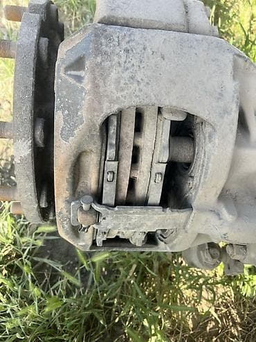 комбайн разбор: Продам переднию балку от ман в хорошем состоянии.Дисковая тормозная — 2