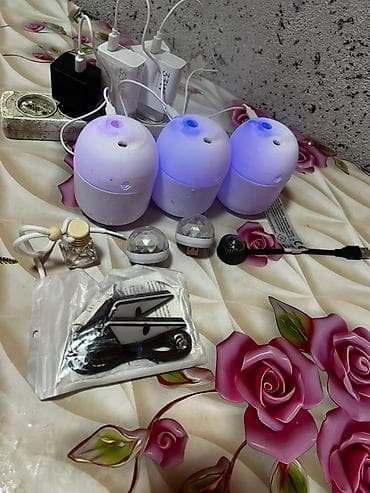 usb: Набор разнородных гаджетов и аксессуаров Состав по фото: - — 1