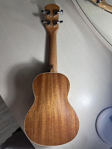 instrument: Укулеле Deviser, сопрано - Тип: укулеле сопрано (4 струны) - Бренд — 3