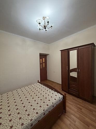 2 bedroom: 2 комнаты, Аламедин-1 мкр Собственник, Студентам, от 1 года, С мебелью — 3