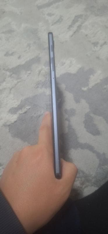 ipad mini: Планшет, Samsung, память 32 ГБ, 8" - 9", Wi-Fi, Б/у, Классический цвет - Серый — 4