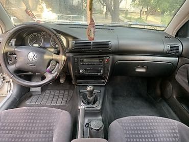 diska 14: Volkswagen Passat: 2001 г., 2 л, Механика, Бензин, Седан — 6