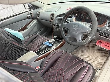 hond: Honda Saber: 2000 г., 2.5 л, Автомат, Бензин, Седан — 4