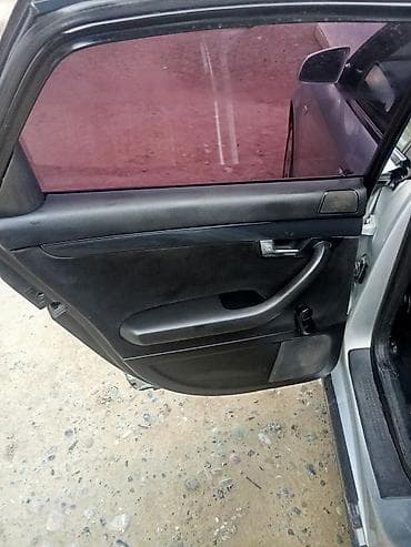 ауди а6 с4 1: Audi A4: 2001 г., 2 л, Кол менен иштөөчү, Бензин, Седан — 10