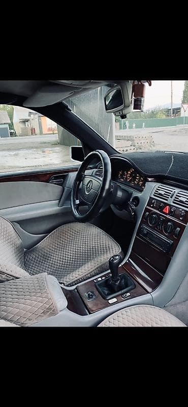 bmw 750: Mercedes-Benz E-Class: 1995 г., 2.3 л, Механика, Бензин, Седан — 4