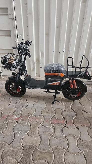 Электроскутер DRONGO (карго) - Компактный городской электроскутер с