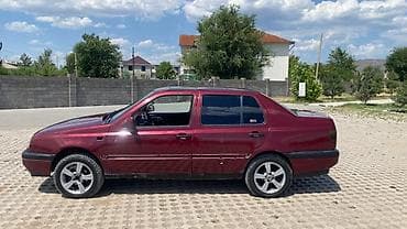 e60 m5: Volkswagen Vento: 1992 г., 1.8 л, Бензин, Седан — 2