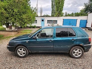 Volkswagen Golf: 1994 г., 1.6 л, Кол менен иштөөчү, Бензин, Хетчбек — 2