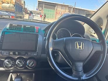 fit 2012: Honda Fit: 2001 г., Бензин, Седан — 3