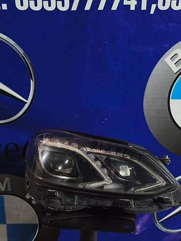 ej de: Передняя правая фара Mercedes-Benz 2015 г., Б/у, Оригинал — 1