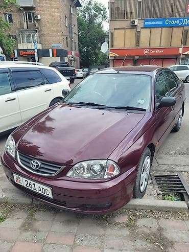 Toyota Avensis: 2002 г., 1.8 л, Автомат, Бензин, Седан