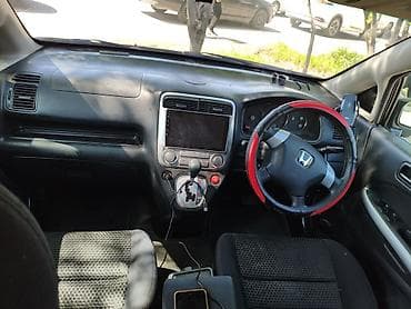 2 uz fe: Honda Stream: 2004 г., 2 л, Автомат, Бензин, Минивэн — 4