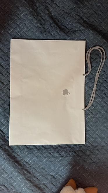 1600: MacBook Neo 13” (Новый, привезён из США 🇺🇸) Новый с коробкой не — 5
