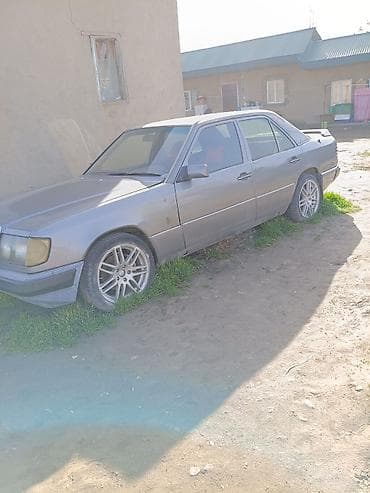 210 cdi: Mercedes-Benz W124: 1993 г., 2.3 л, Механика, Бензин, Седан — 5