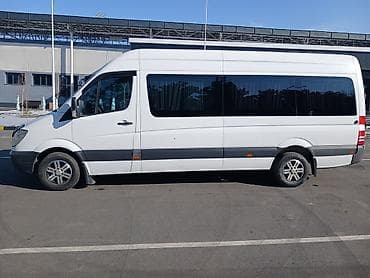 машина гест: Пассажирский микроавтобус Mercedes-Benz Sprinter (длинная база — 2