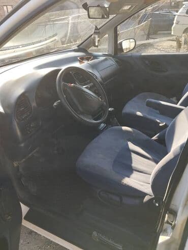 возможен обмен на дом: Ford Galaxy: 1998 г., 2 л, Механика, Бензиновая, Минивэн — 9