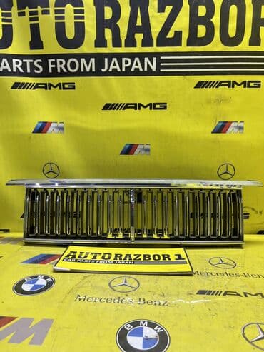 Автокосметика: Решетка радиатора Nissan Б/у, Оригинал — 1