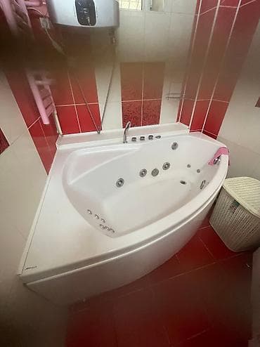 жакузя: Джакузи, Бурчтук, Акрил — 3