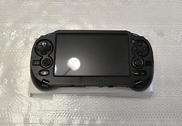 Sony PlayStation: Продаю PSVITA Fat + чехол геймпад и PSVITA Slim, в хорошем состоянии — 1