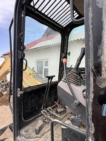 кпп «константиновка»: Экскаватор, Komatsu, Гусеницалуу — 3