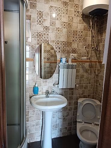 гостиница на сутки: Уютный номер/комната с двуспальной кроватью и собственным санузлом — 4