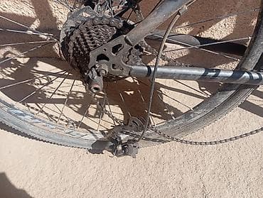 Велосипеды: Горный велосипед с алюминиевой рамой и колёсами 26". Подходит для — 2