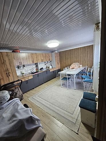 Продажа дач: Продаю дом 95 м² в начале Новопокровки Основные параметры: - Участок — 6