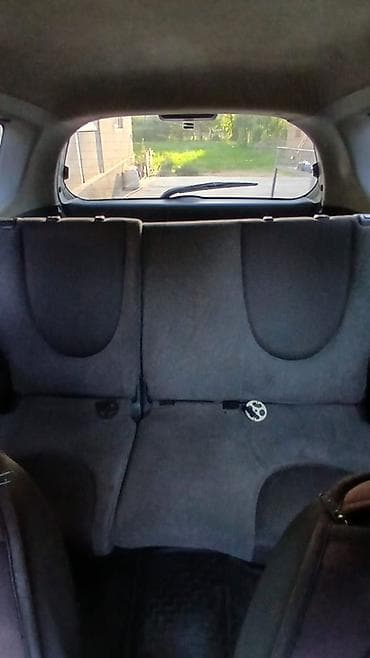 Унаа: Honda Fit: 2002 г., 1.3 л, Автомат, Бензин, Хетчбек — 5