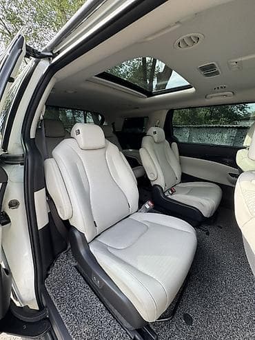 4 4: Kia Carnival: 2021 г., 2.2 л, Типтроник, Дизель, Минивэн — 5