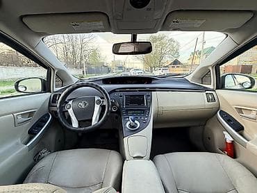 Toyota Prius: 2010 г., 1.8 л, Вариатор, Гибрид, Хэтчбэк