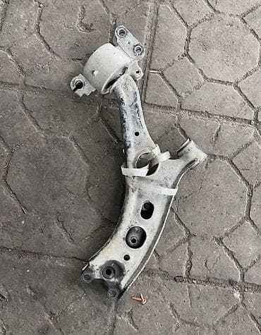 ГБО: Передний левый рычаг Honda 2018 г., Б/у, Оригинал, Япония — 3