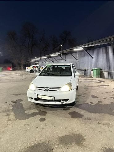 Унаа сатуу: Toyota Platz: 2003 г., 1.5 л, Автомат, Бензин, Седан — 1