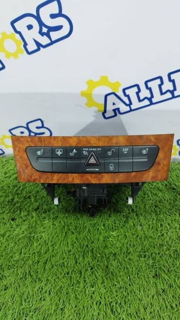 чайный сервиз на 15 предметов: Mercedes-Benz W211, электронная панель управления — 1