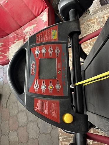 Беговая дорожка электрическая WNQ (домашний тренажер) Особенности: - — 2