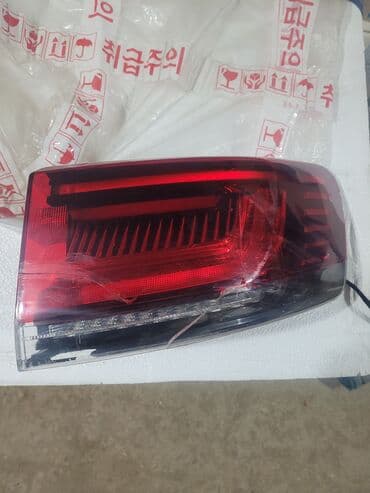 altezza lexus: Задний правый стоп-сигнал Renault 2022 г., Б/у — 5