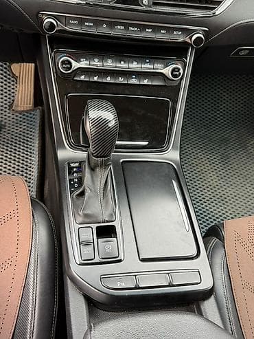 акцент хендай: Hyundai Grandeur: 2017 г., Газ, Седан — 6
