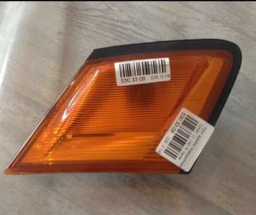 поворотники на виндом: Поворотник R оригинал . на Марк2 Х90 . из Японии — 1