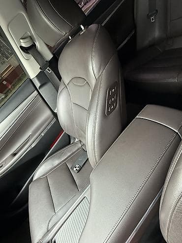 Hyundai Grandeur: 2019 г., 2.4 л, Автомат, Гибрид, Седан — 8