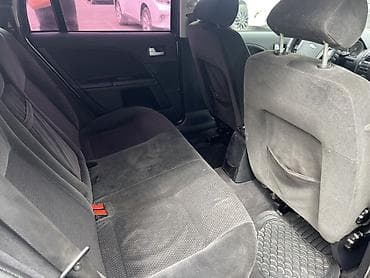 Продажа авто: Ford Mondeo: 2002 г., 2 л, Механика, Бензин, Универсал — 4