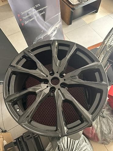 7 ка: Литые Диски R 22 BMW, Комплект, отверстий - 5, Новый — 1