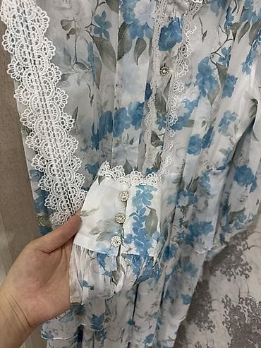 Платье макси с цветочным принтом - Нежный шифон с полупрозрачным — 1