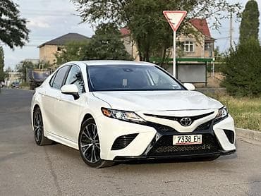 накладка камри: Toyota Camry: 2020 г., 2.5 л, Автомат, Бензин, Седан — 1