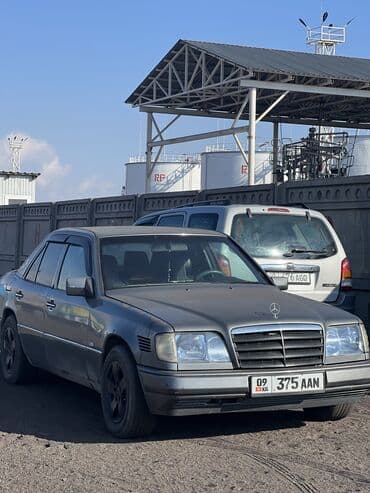 дом на калеса: Mercedes-Benz W124: 1993 г., 3 л, Механика, Дизель, Седан — 4