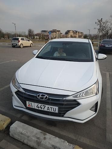 Продажа авто: Hyundai Avante: 2019 г., 1.6 л, Автомат, Бензин, Седан — 4