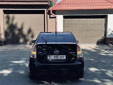 Toyota: Toyota Prius: 2009 г., 1.8 л, Вариатор, Гибрид, Хэтчбэк — 4