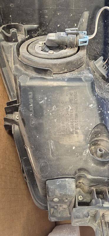 Передняя правая фара Subaru 2018 г., Б/у, Оригинал