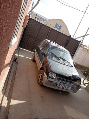 продаю в связи переездом: Daihatsu Cuore: 1991 г., 0.8 л, Механика — 1