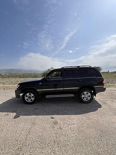 стекло авто: Toyota Land Cruiser: 2006 г., 4.5 л, Автомат, Газ, Внедорожник — 2