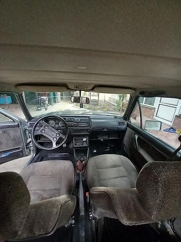 Продажа авто: Volkswagen Jetta: 1987 г., 1.8 л, Ручные, Бензин, Седан — 7