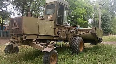 Транспорт: Самоходная косилка-жатка (тип «Вихрь»/аналог Е-302) - Ширина захвата — 4